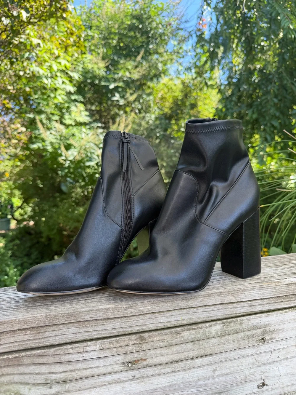 Rebecca Minkoff 4” Heel Ankle Boots Made In Brazil 9.5 Ladies